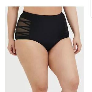 Torrid black lattice mesh inset high waste bottom